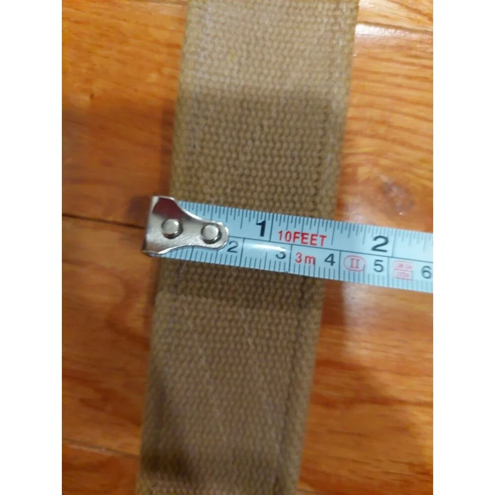 Unbranded canvas ratchet